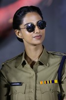 Meenakshi Chaudhary at Sankranthi ki Vasthunnam Press Meet